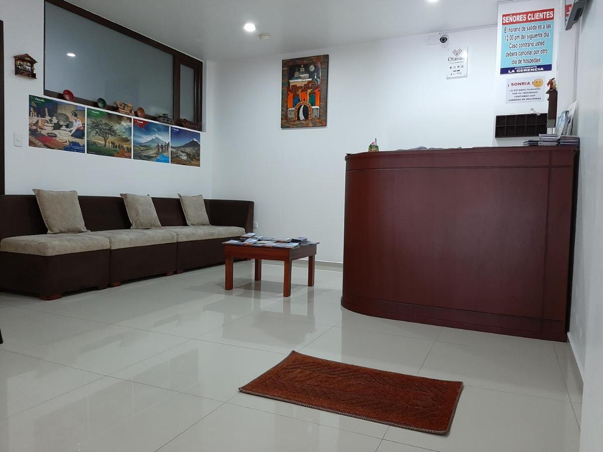 Hostal Paukar โอตาวาโล ภายนอก รูปภาพ