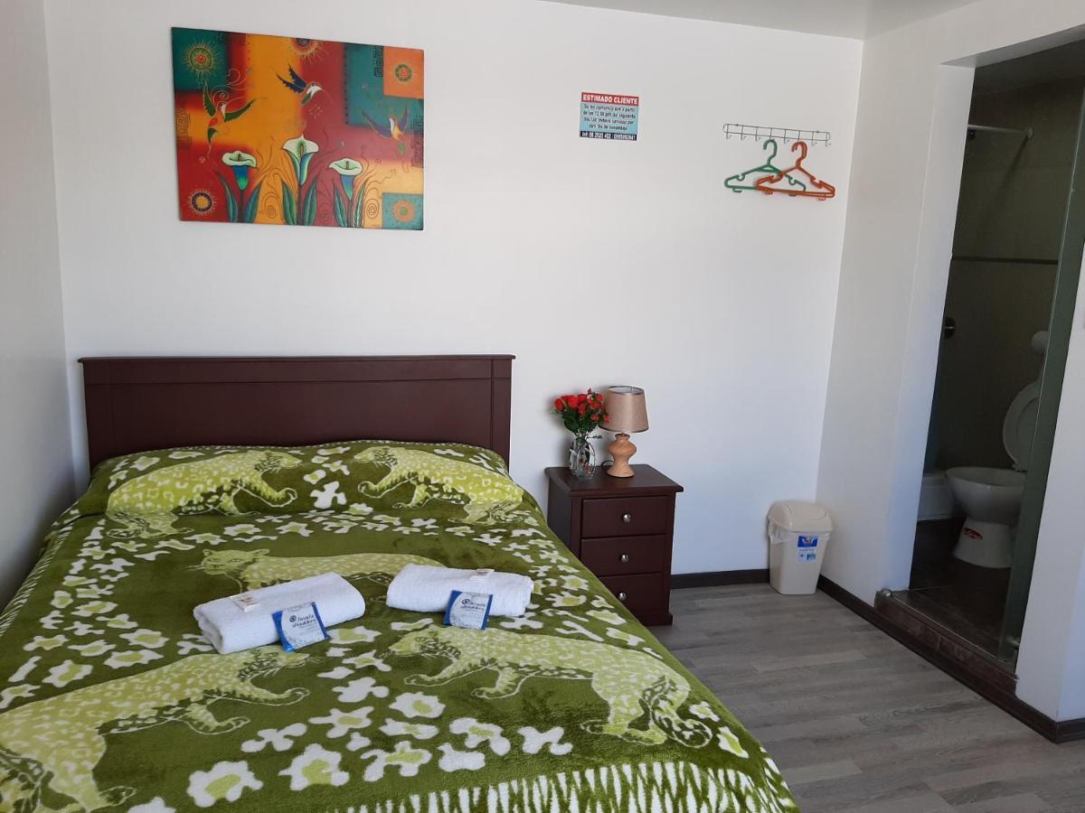 Hostal Paukar โอตาวาโล ภายนอก รูปภาพ